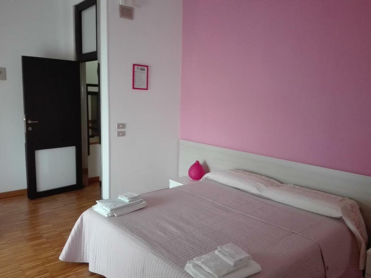 B&B Dos Almas Bari Exteriér fotografie